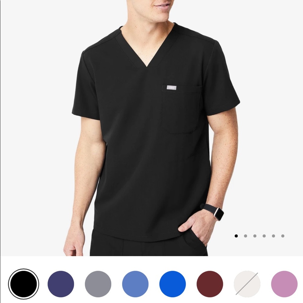 FIGS Chisec Three-Pocket Scrub Top